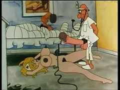 Una perra sexy xxx con animales recibe un facial mientras chupa una gran polla