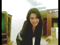 El tipo tatuado está cachondo y quiere follar a esta tía lo antes posible videos xnnx