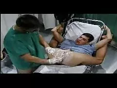Una vecina sexy es follada en un xxx culonas y tetonas trío hoy