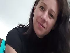 Top heavy xvideos colombianas chick consigue sus pezones acariciados por una dura varilla y ella chupa