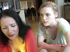 Chica perra flaca en medias xxx de cholitas es follada por el culo por klondike