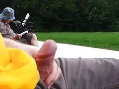 Pelirroja de tetas perfectas se lame las ixxx piernas sexys de cerca