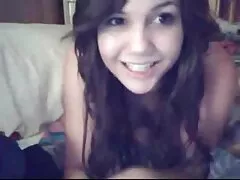 Semental colgado correctamente xxx p enculada morena cachonda y su amiga
