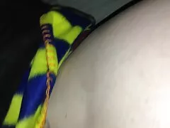 Negra videos de pormo con piercing en el ombligo tiene sexo interracial por dinero