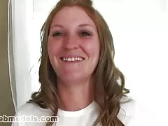 Perra joven disfruta del sexo salvaje con semental twins xxx experimentado